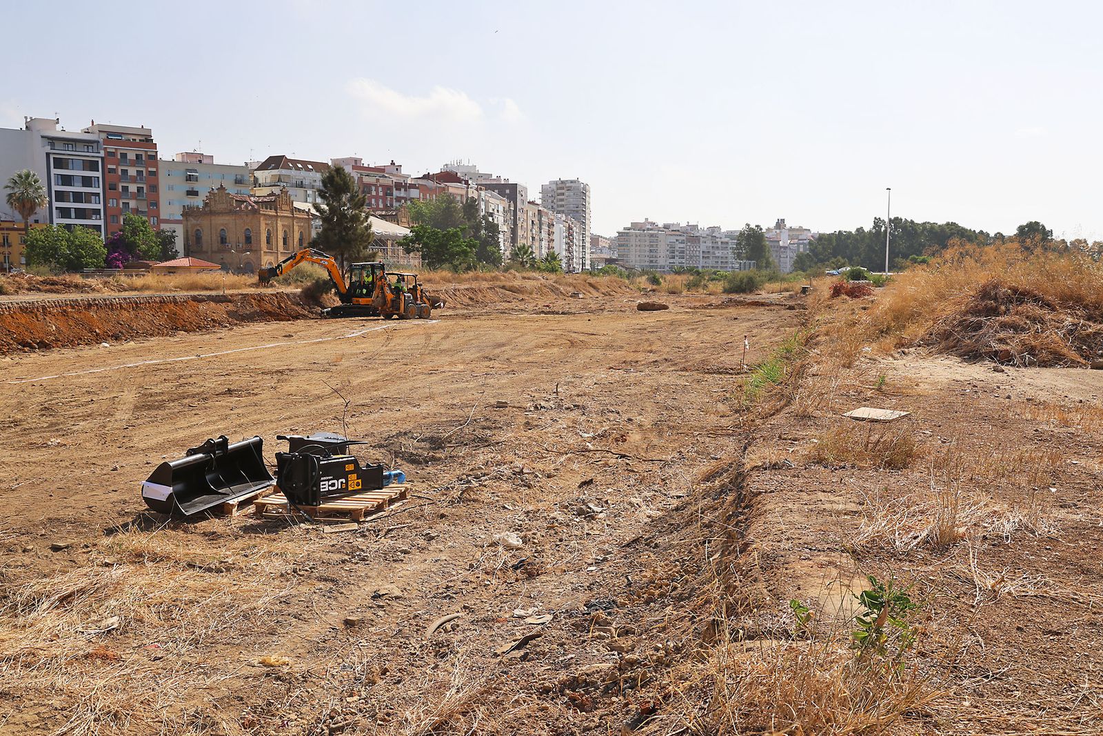 Imágenes del inicio de las obras de urbanización del Ensanche Sur