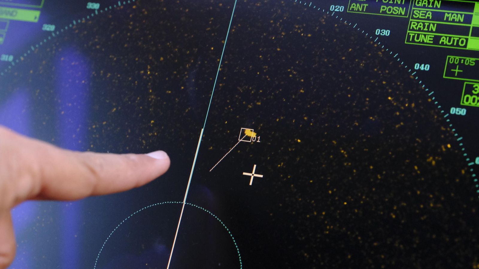 El radar localiza las embarcaciones próximas, aunque a veces salen falsos ecos en pantalla