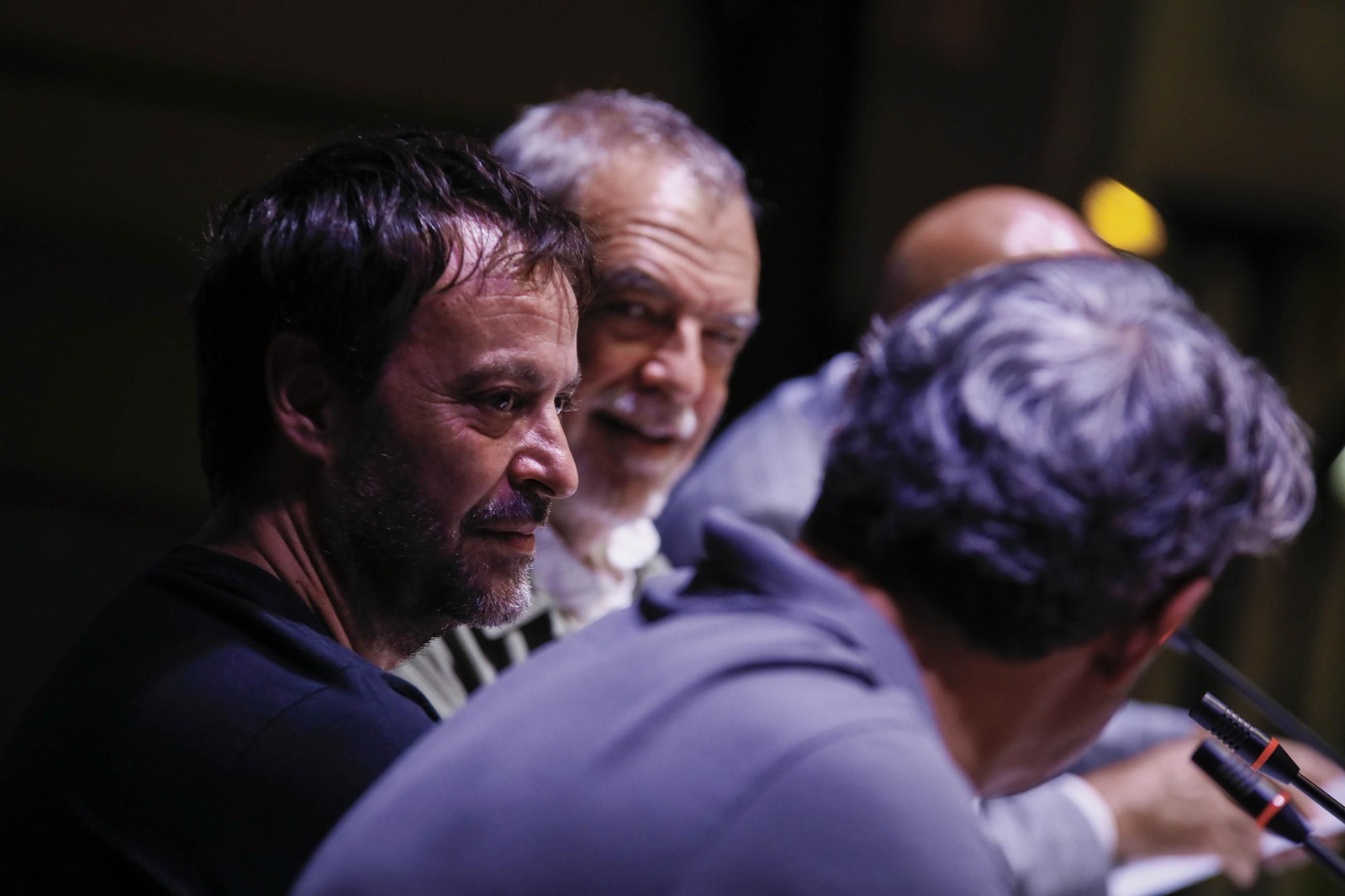 Las imágenes de la presentación del libro "El Clan" de Carmen Mola en Mojácar