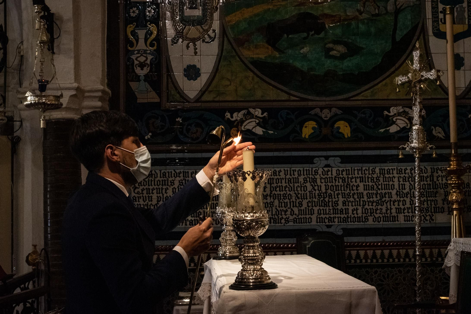 Imágenes de la misa y acto de despedida del obispo de Huelva José Vilaplana