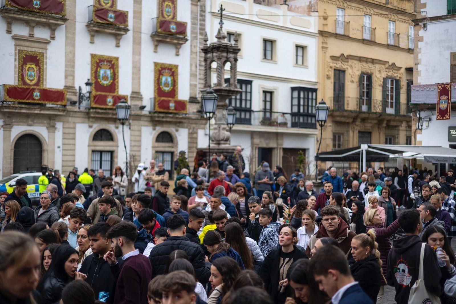 Las imágenes del Lunes Santo 2024 en El Puerto: Afligidos