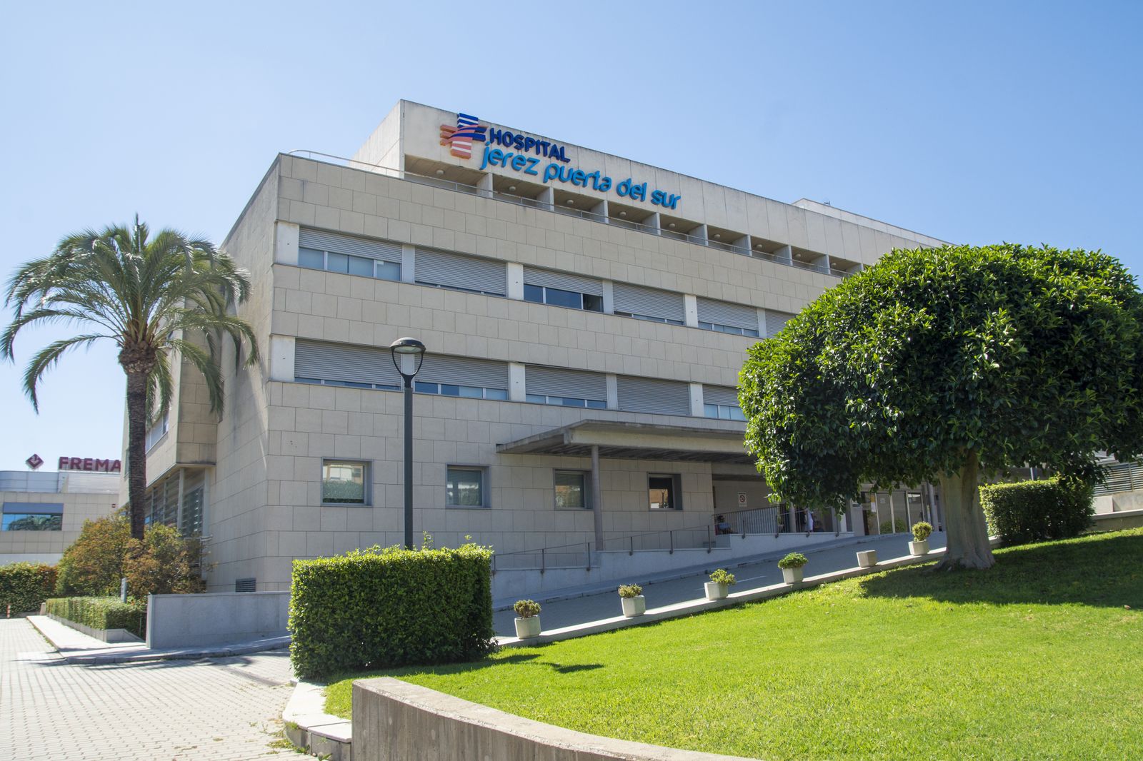 Fachada del Hospital HLA Jerez Puerta del Sur.