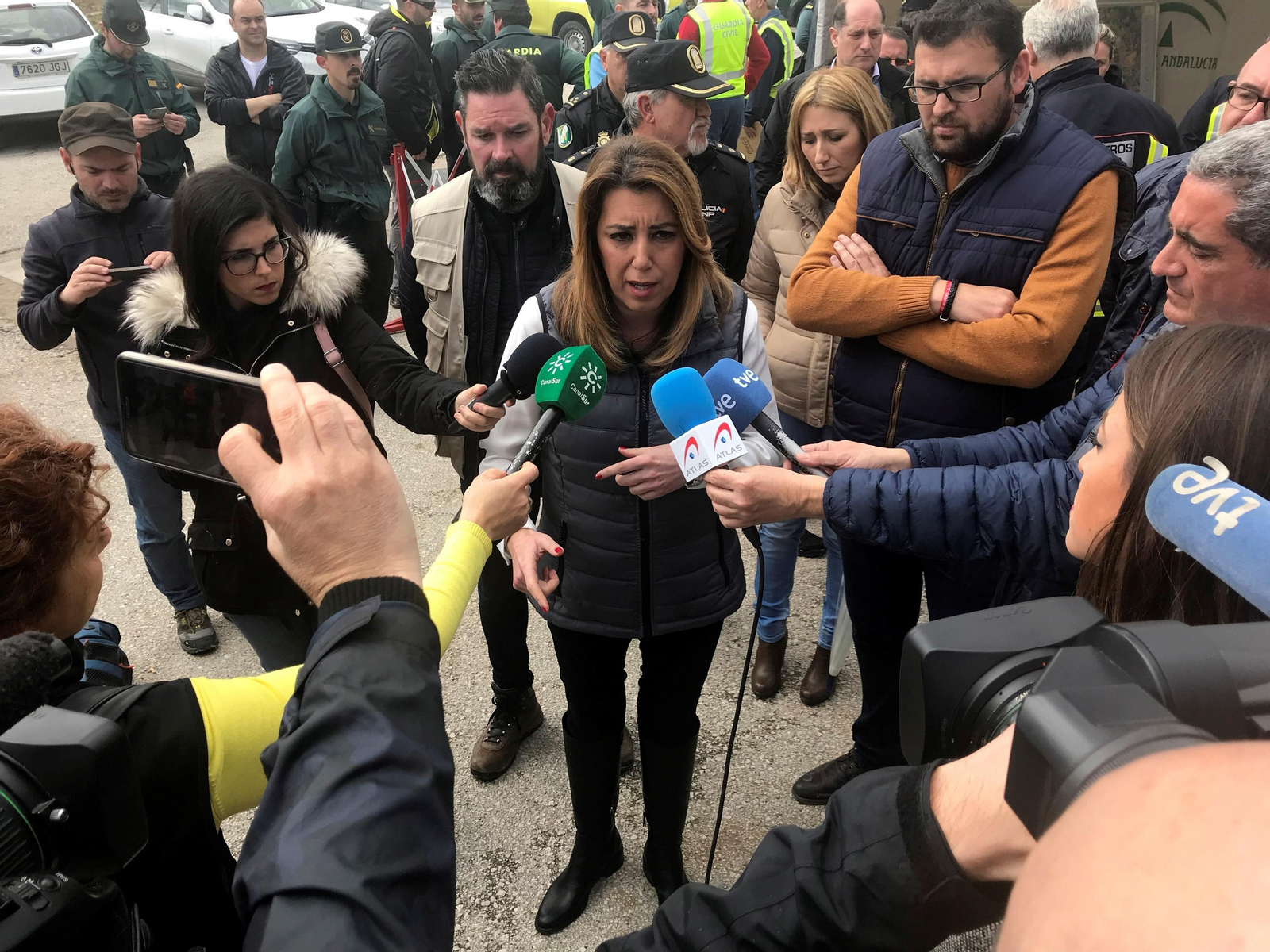 Visita de Susana Díaz al operativo.