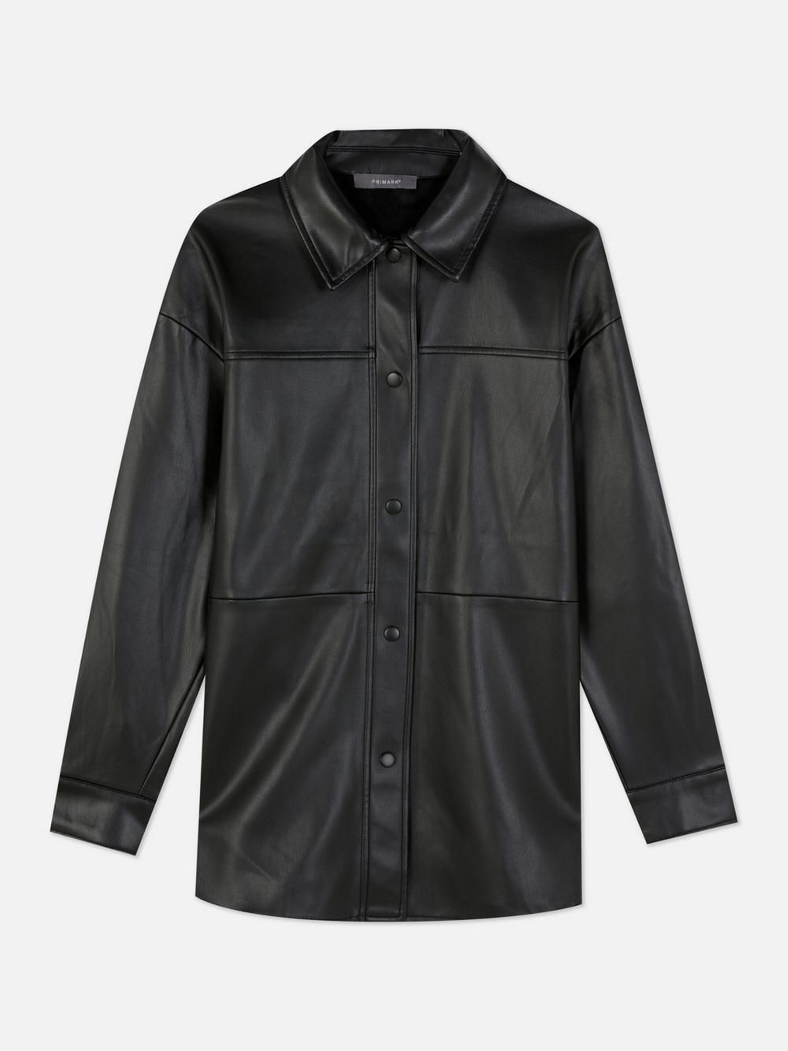 Chaqueta efecto piel de Primark.