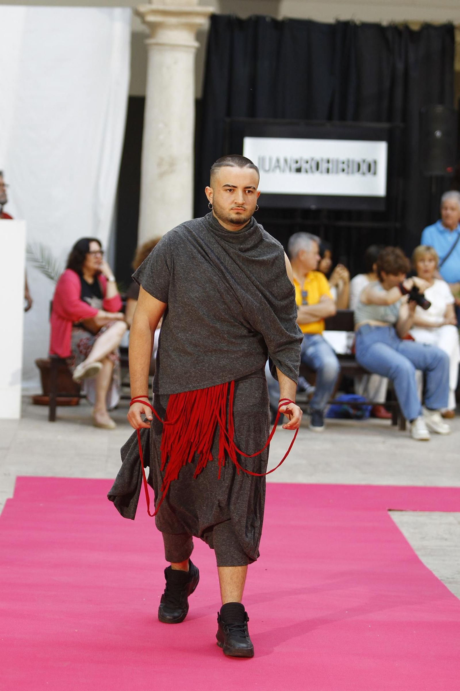 Imágenes de la Noche en Blanco en Almería