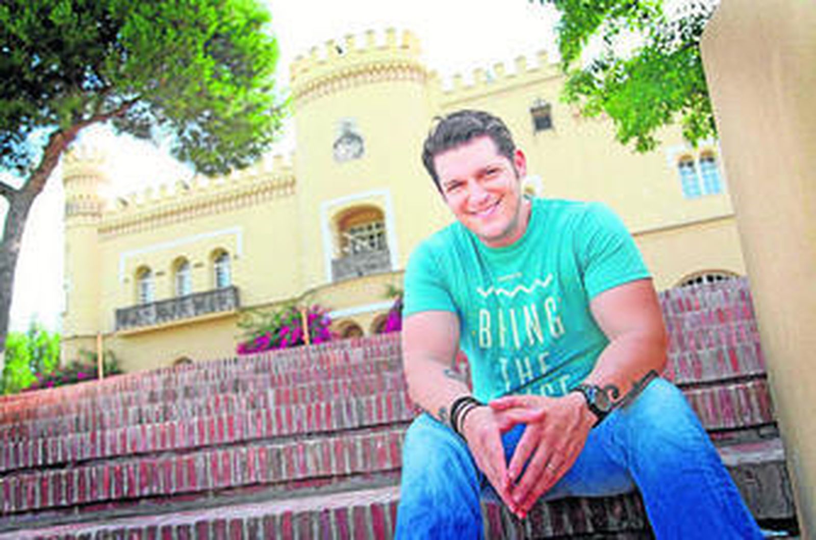 Manu Tenorio posa días atrás para el Diario de Jerez en el hotel Barceló Montecastillo Golf.