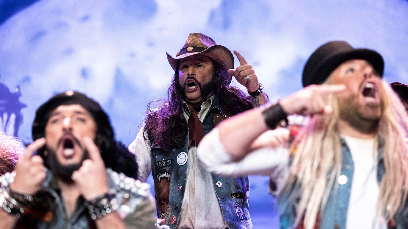 Búscate entre las mejores imágenes de la décima sesión de preliminares del COAC 2025