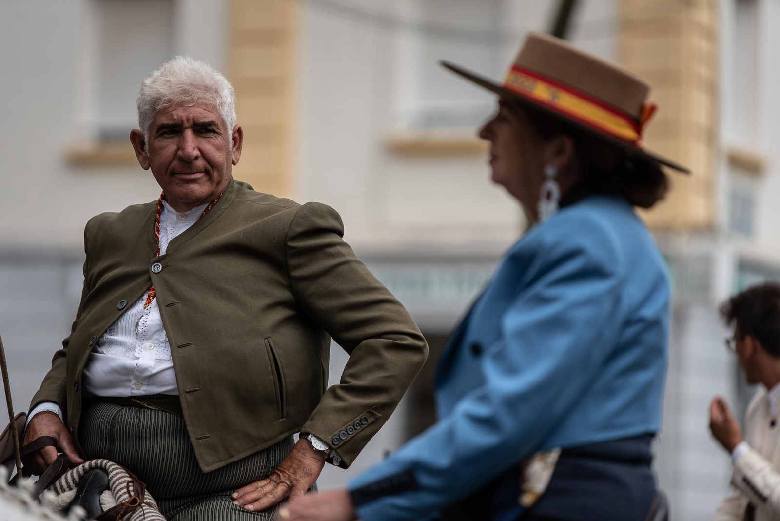 Imágenes de la salida de Emigrantes a su paso por la Alameda Sundheim
