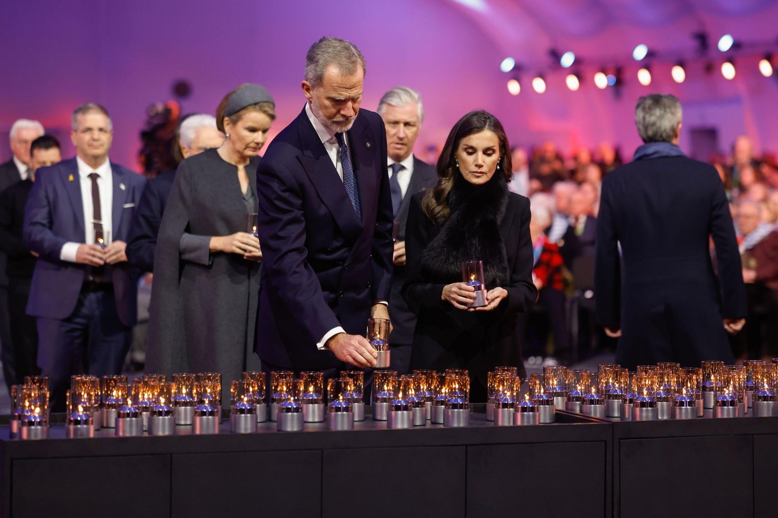 Los Reyes de España asisten al 80 aniversario de la liberación del campo de concentración de Auschwitz