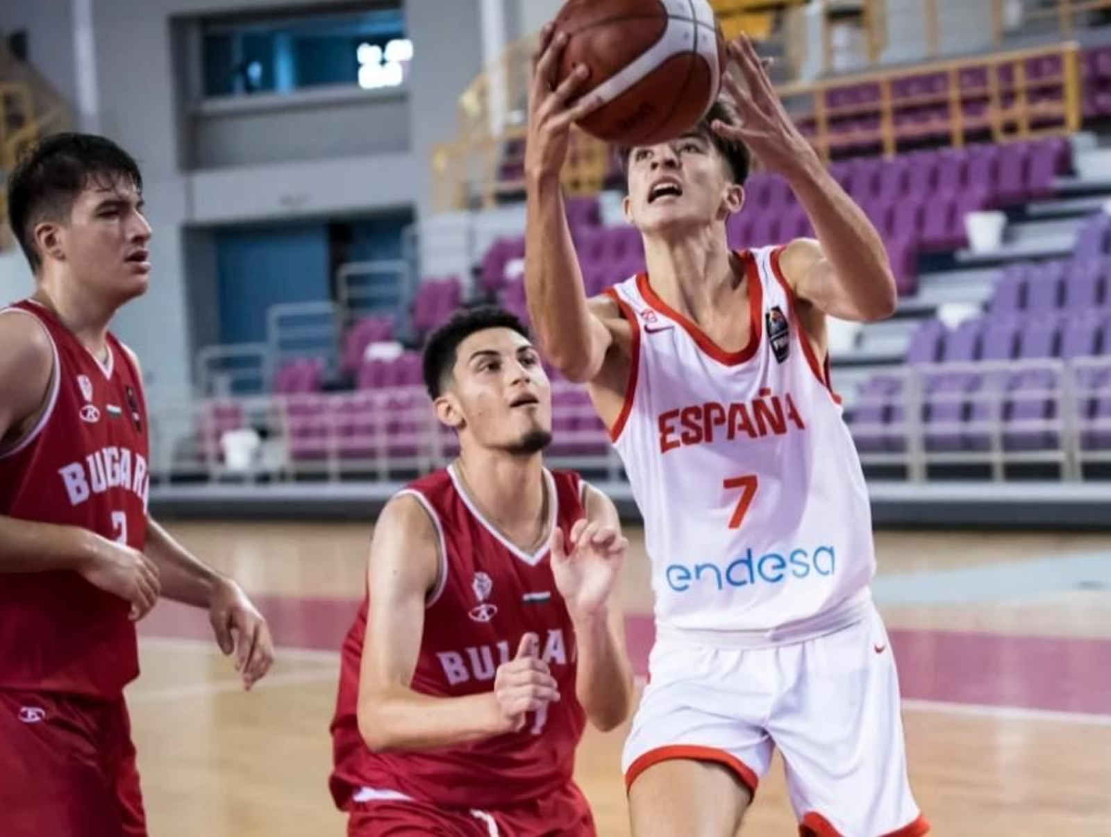 Daniel Carrasco brilla en el triunfo de España en el Europeo sub 16 Daniel Carrasco brilla en el triunfo de España en el Europeo sub 16