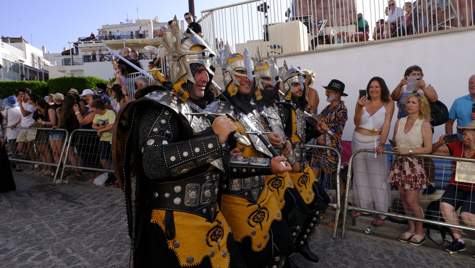 Imágenes del desfile de Moros y Cristianos de Mojácar