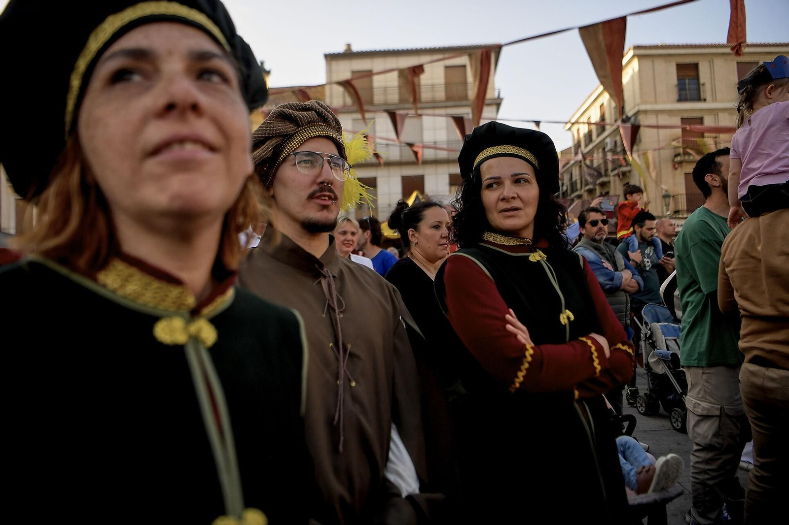 Fotos: Cristóbal Colón y los Reyes Católicos inauguran las Capitulaciones de Santa Fe