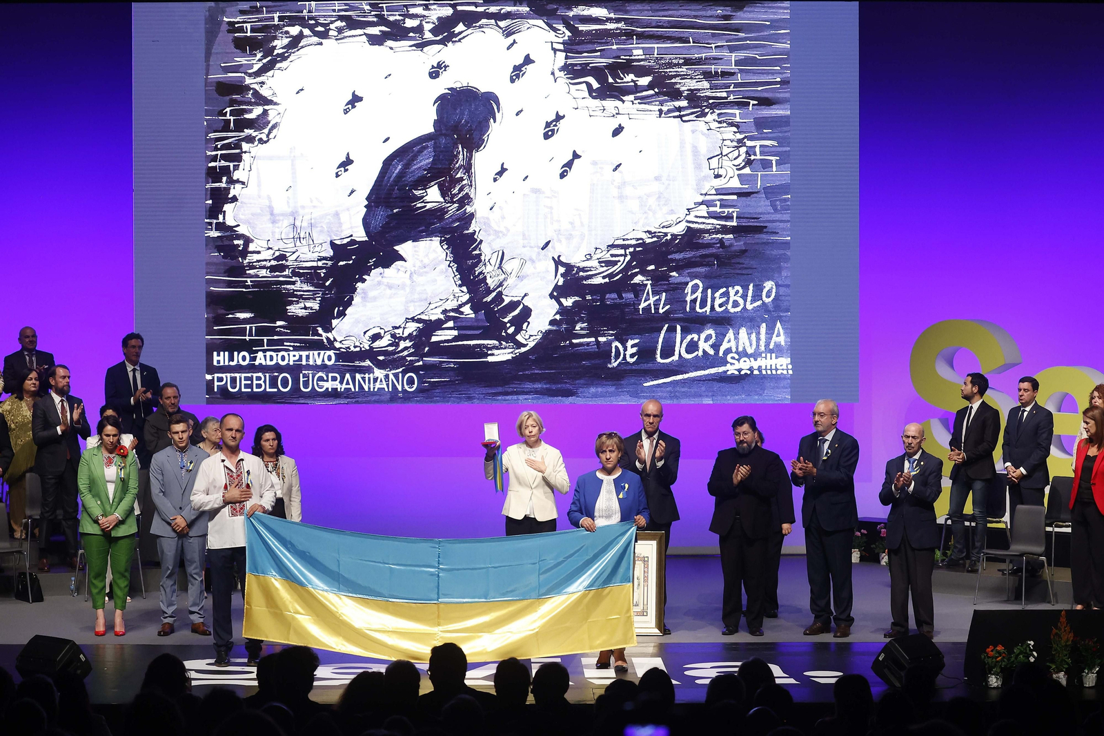 Las imágenes de la entrega de las medallas de la ciudad