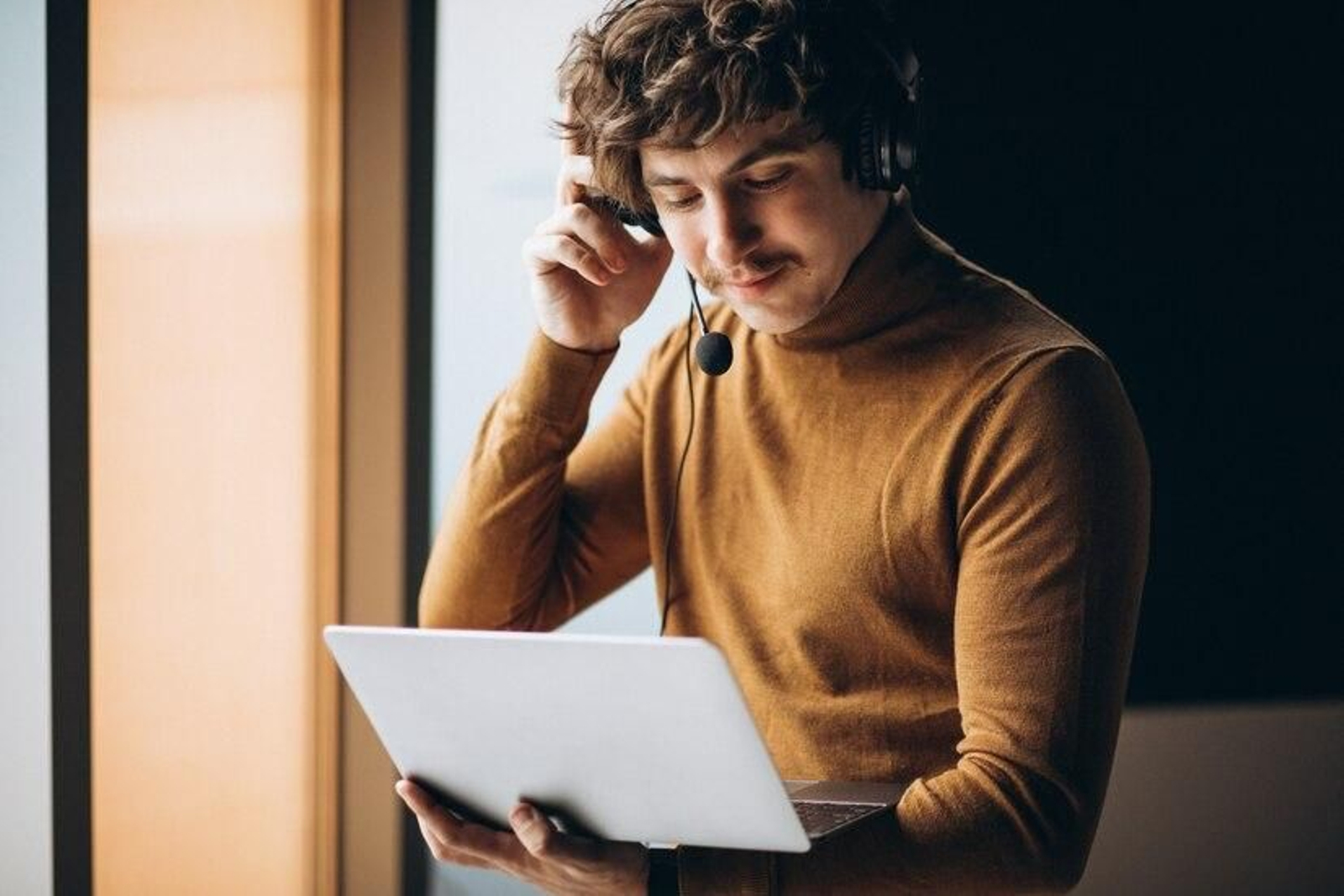 Aspectos a tener en cuenta al contratar un servicio de interpretación telefónica