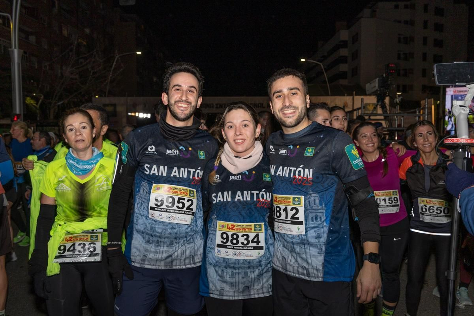 En imágenes: búscate en tu llegada a meta de la Carrera de San Antón 2025 (8)