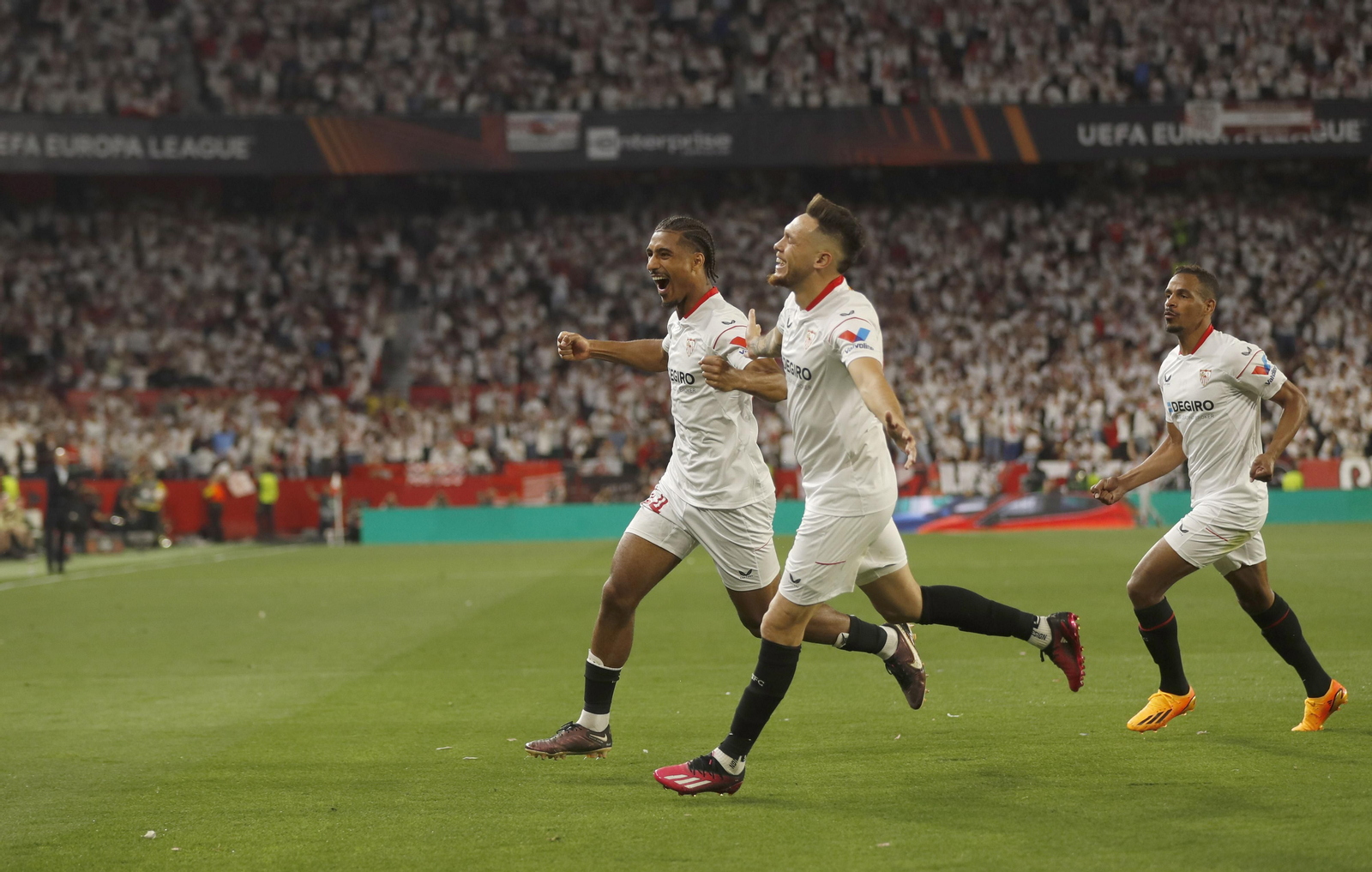 Las fotos del Sevilla-Manchester