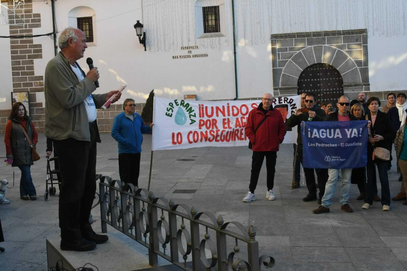 Villanueva de Córdoba se vuelca con los vecinos en huelga de hambre por el agua, en imágenes