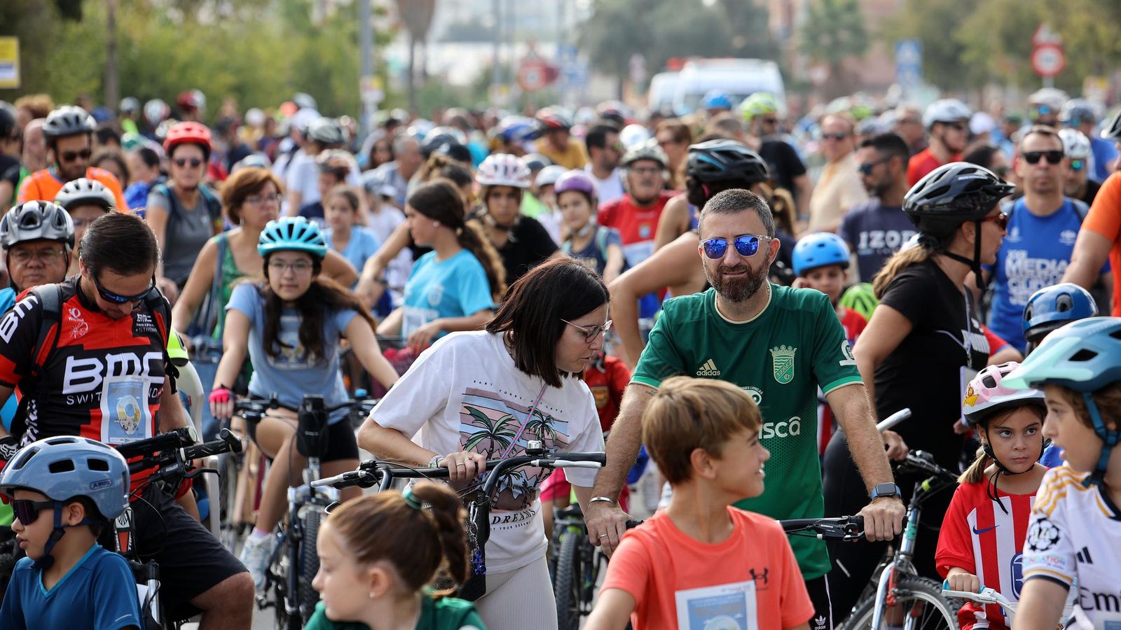 Búscate en el Día de la Bici Amistad por Jerez