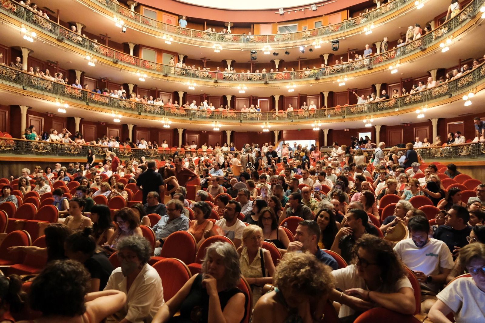 El concierto de Silvia Pérez Cruz en el Festival de la Guitarra de Córdoba, en imágenes