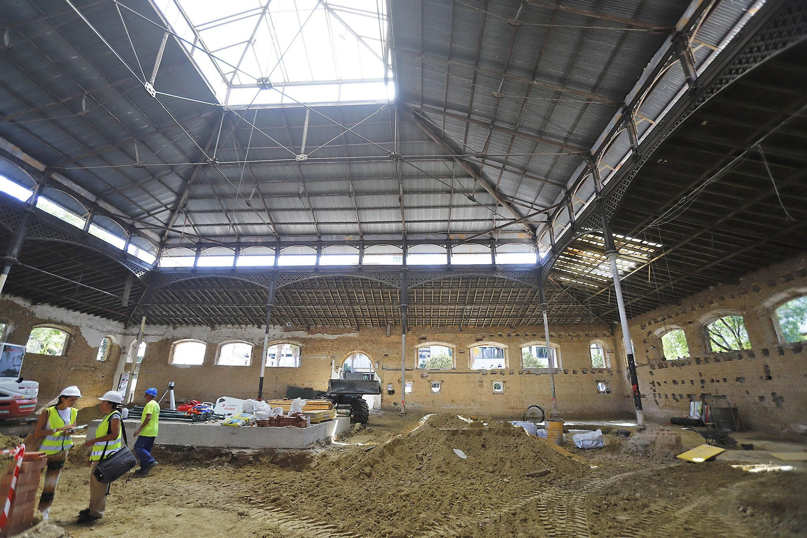 Visita a las entrañas del antiguo mercado de Santa Fé de Huelva