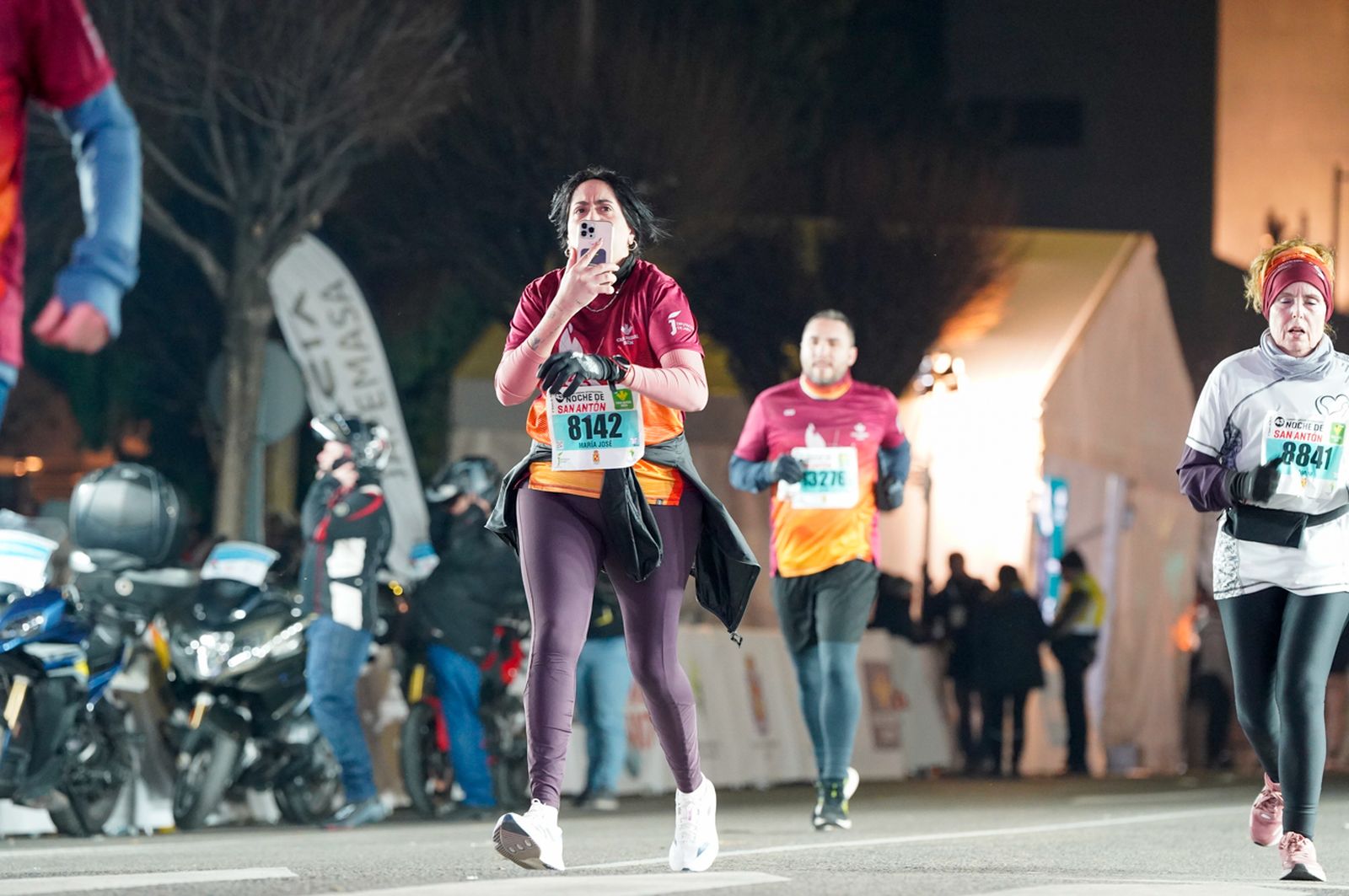 En imágenes: búscate en tu llegada a meta de la Carrera de San Antón 2026 (4)