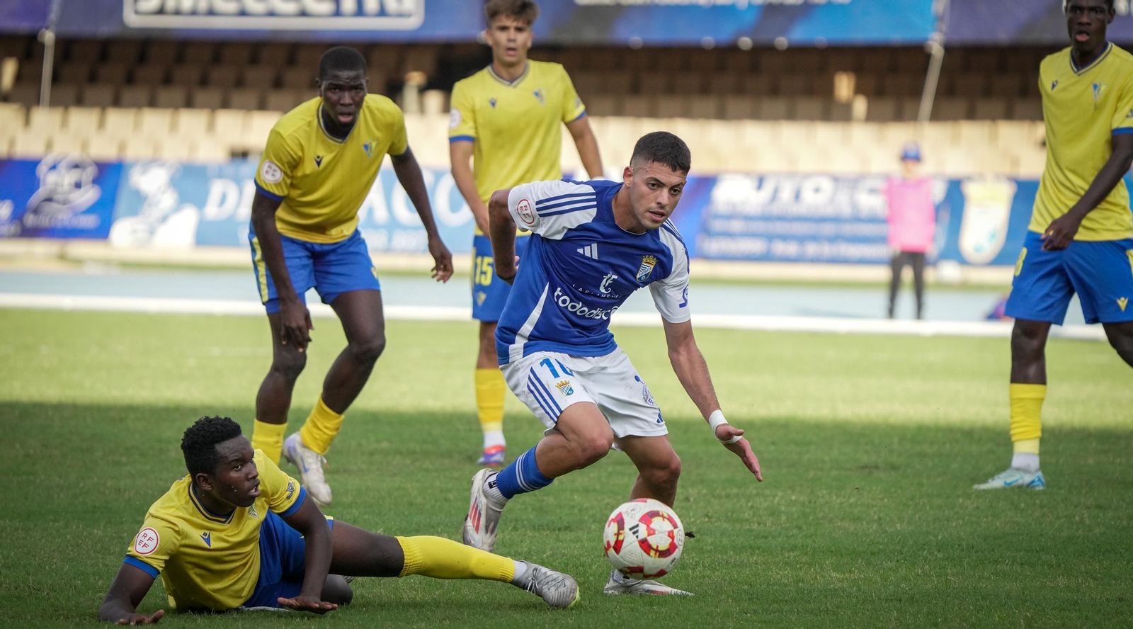 Imágenes del partido del Xerez CD - Cádiz Mirandilla