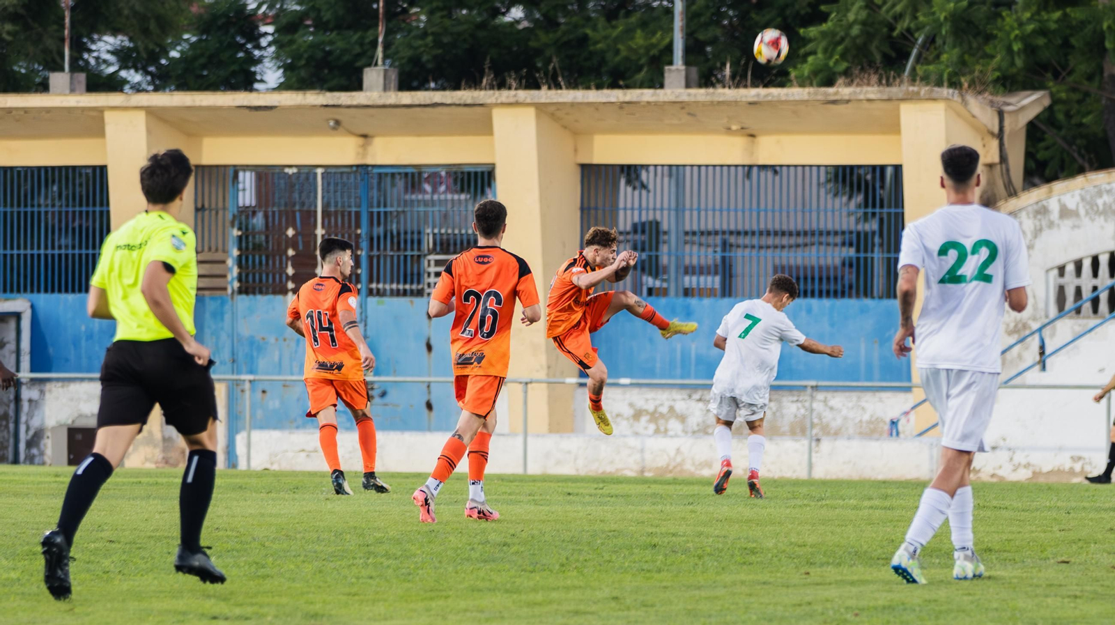Las imágenes del triunfo del Xerez CD en el Trofeo Antonio Moure
