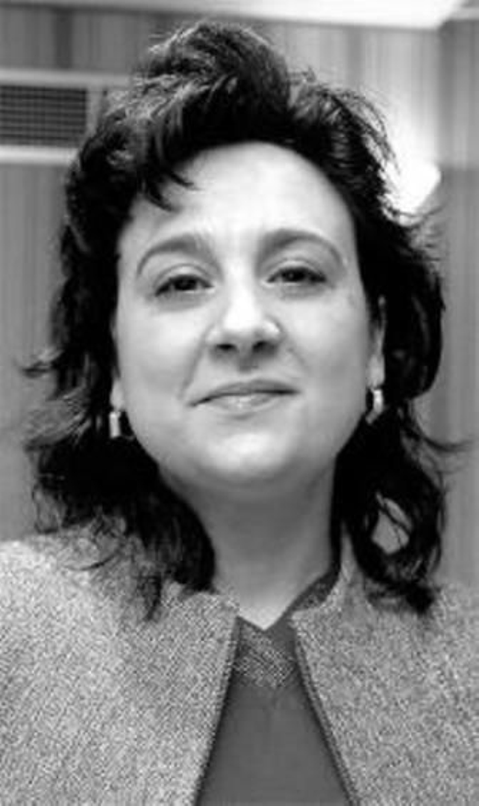 María Dolores Serrano. María Dolores Serrano.