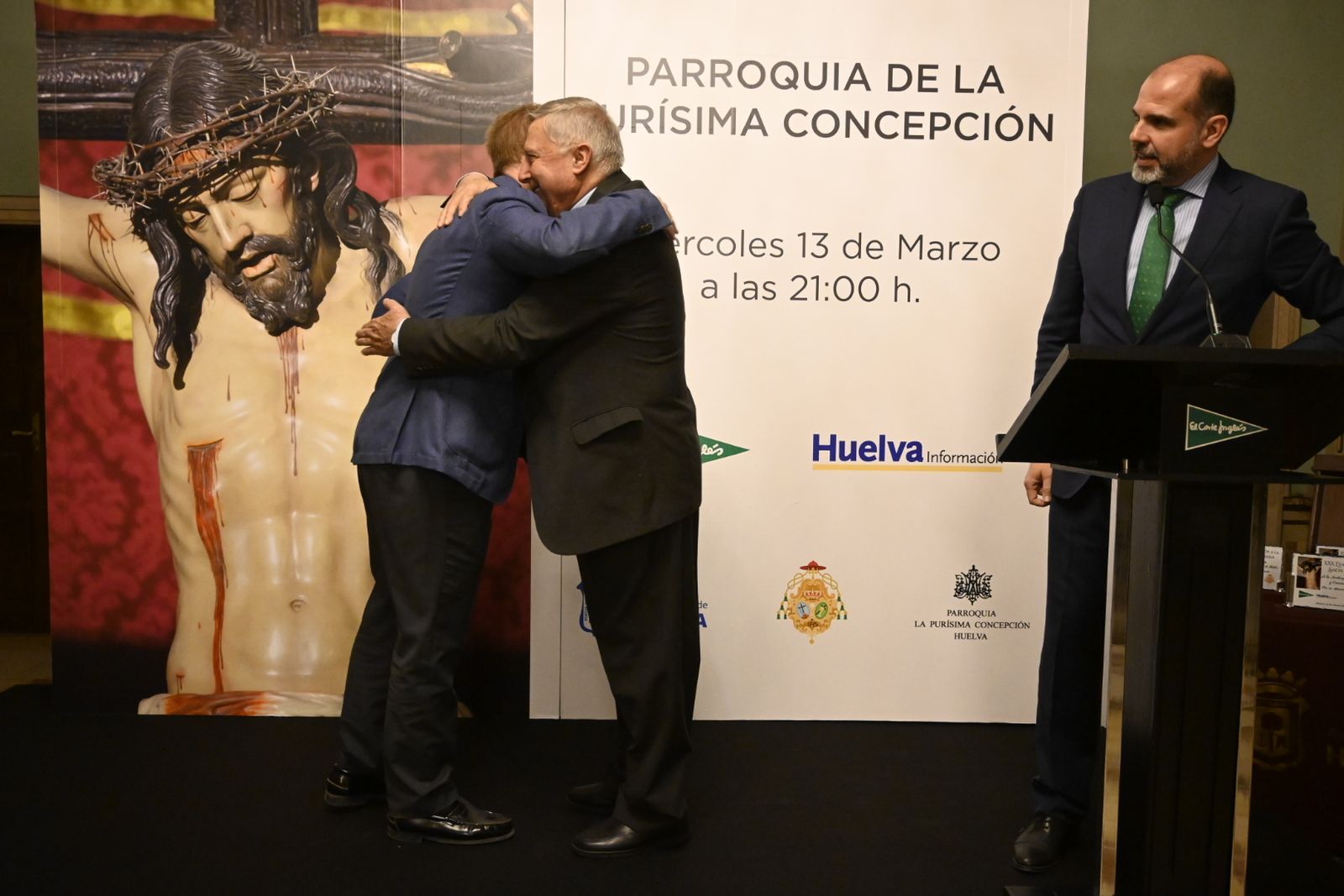 Acto de entrega de recuerdos por la XXX Exaltación a la Saeta de Huelva, en imágenes