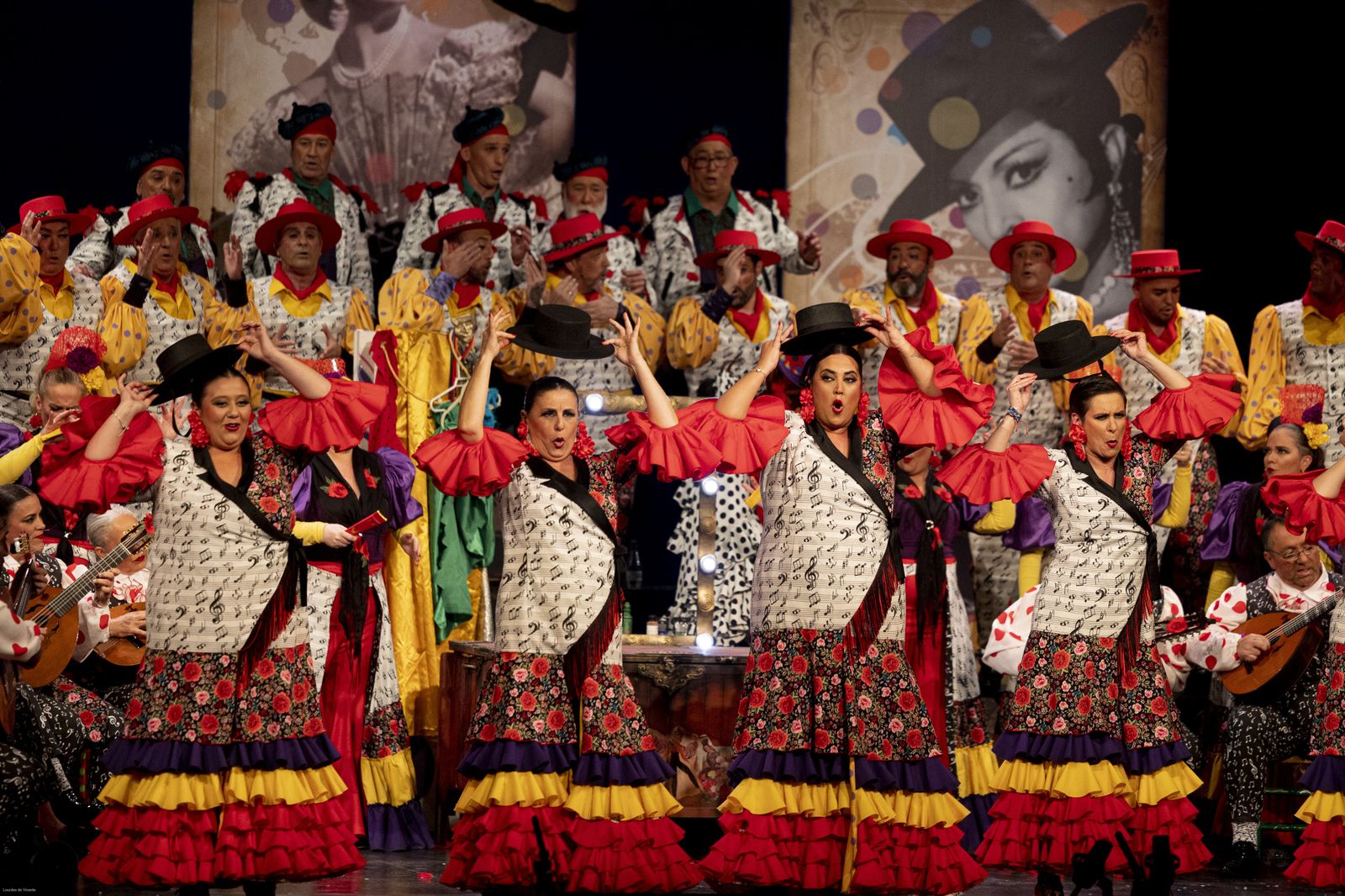 Coro 'El baúl de la Piquer'