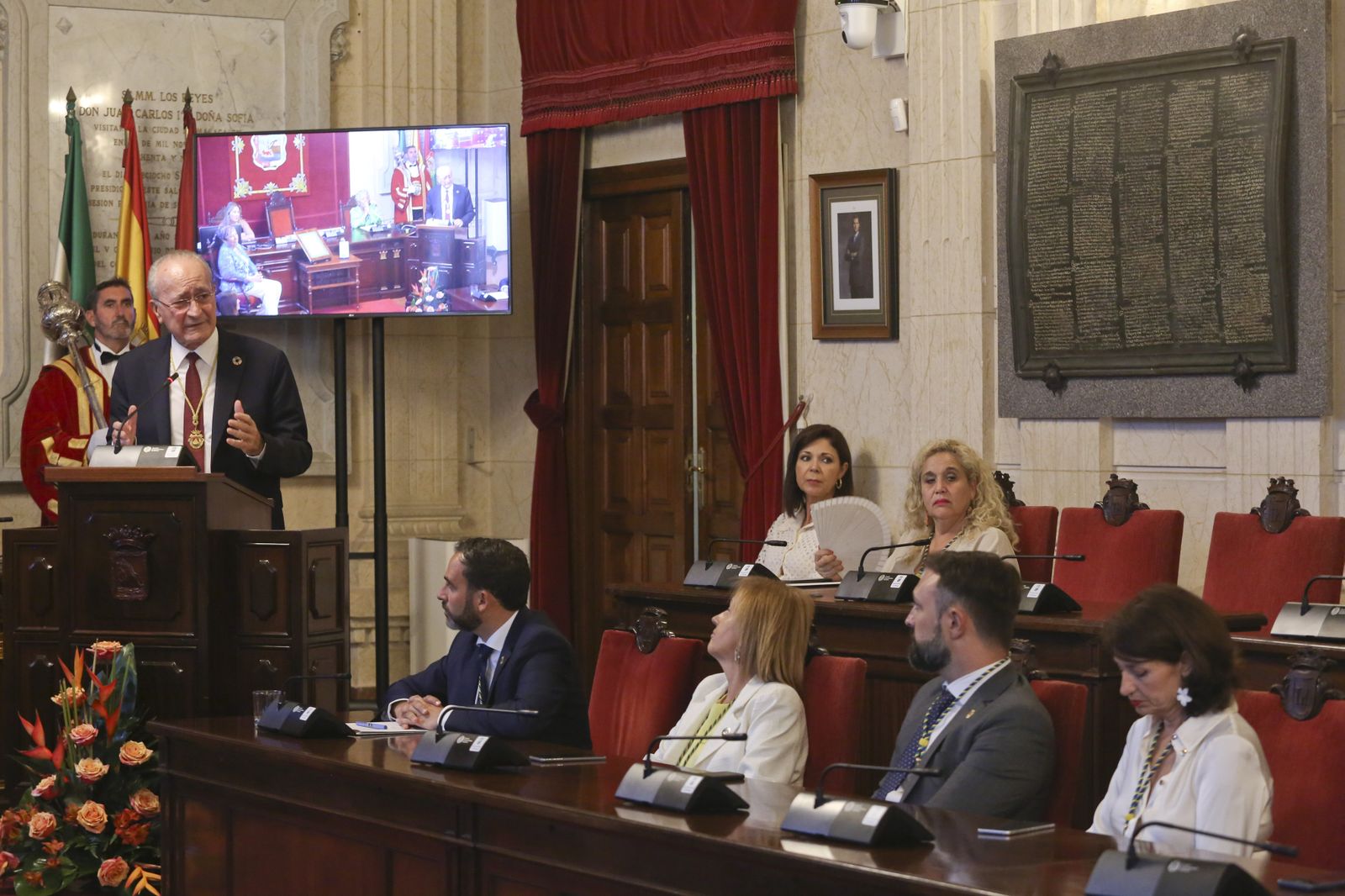 Homenaje a Celia Villalobos en el Ayuntamiento de Málaga (fotos)