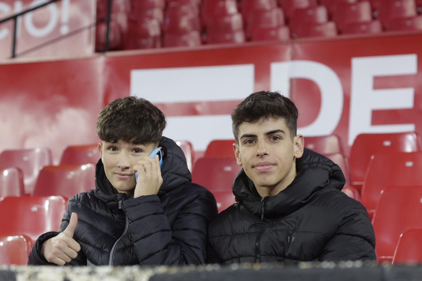 Búscate en las gradas del Sánchez Pizjuán