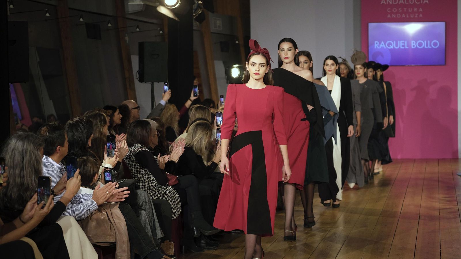 Raquel Bollo presenta su colección de invitada en SIQ, en imágenes