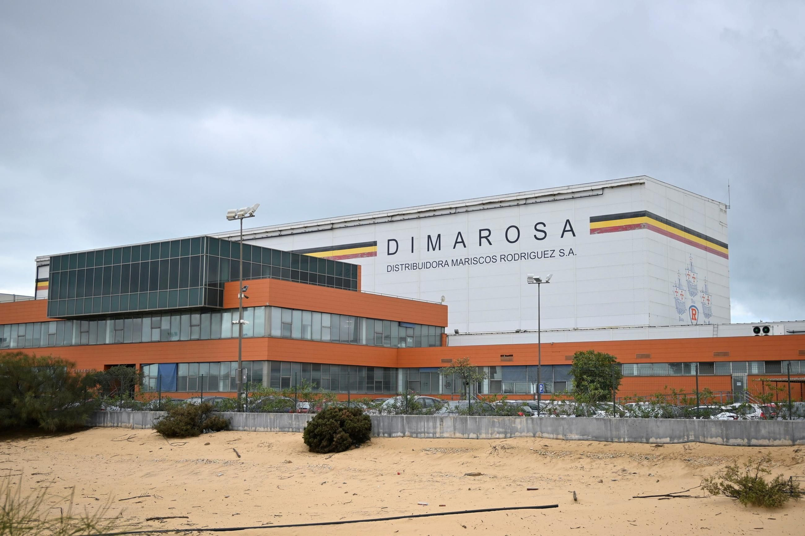 Exterior de las instalaciones de la compañía ubicadas en el polígono Villafría de Palos de la Frontera (Huelva). Exterior de las instalaciones de la compañía ubicadas en el polígono Villafría de Palos de la Frontera (Huelva).