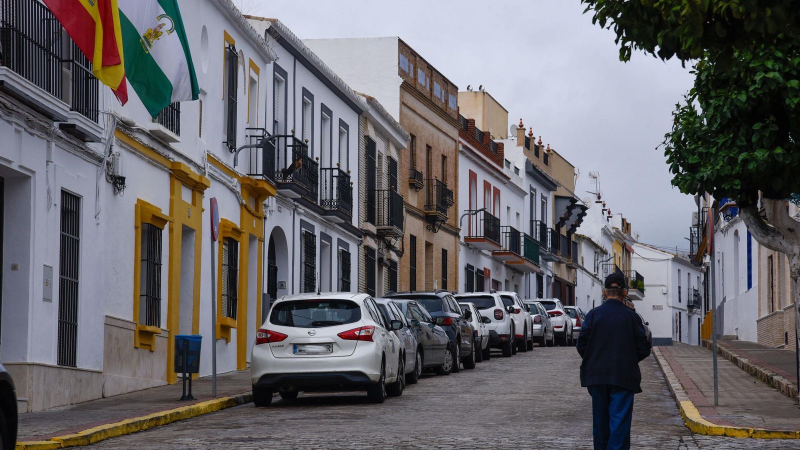 Una de las calles de Burguillos