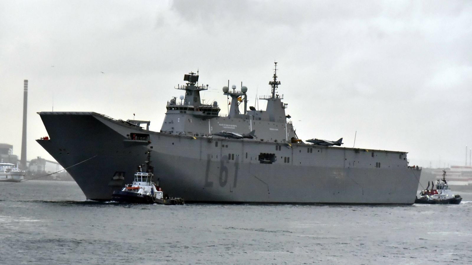 Portaviones Juan Carlos I en Algeciras