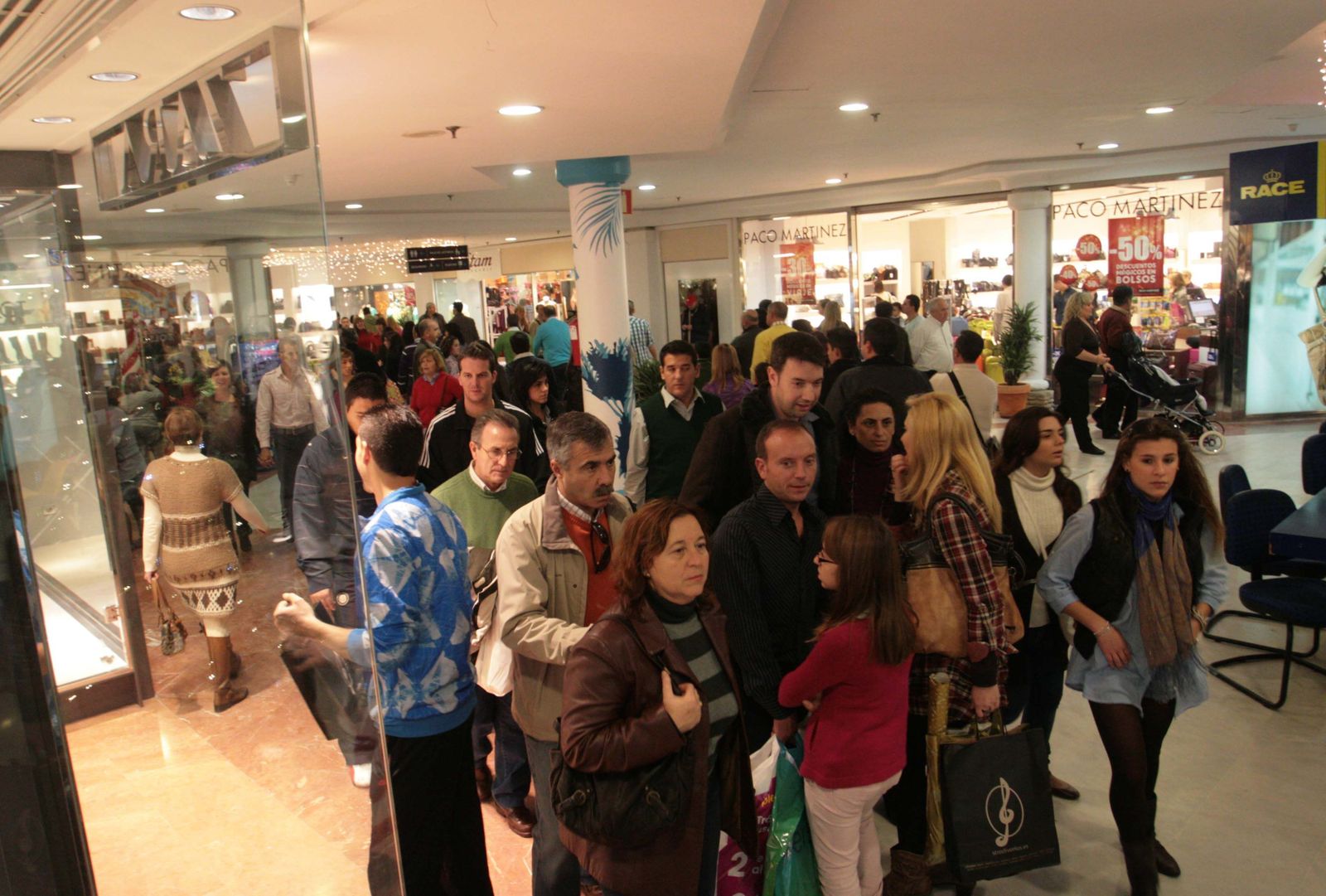 Compras en un centro comercial