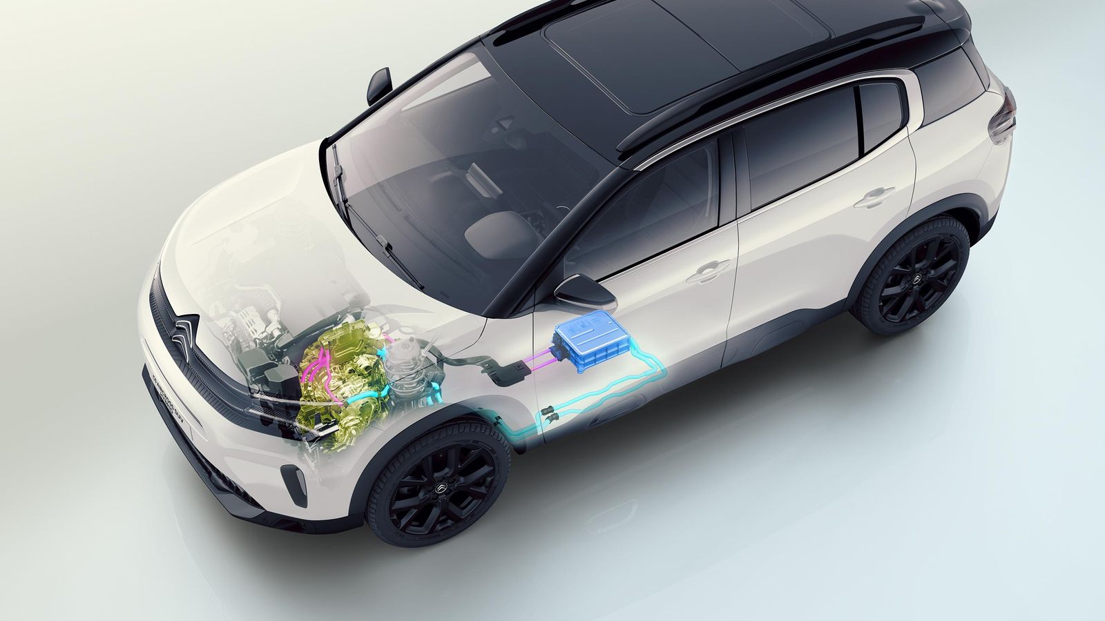 La compacidad del sistema microhíbrido no condiciona cualidades como el espacio habitable o de carga del C5 Aircross. La compacidad del sistema microhíbrido no condiciona cualidades como el espacio habitable o de carga del C5 Aircross.