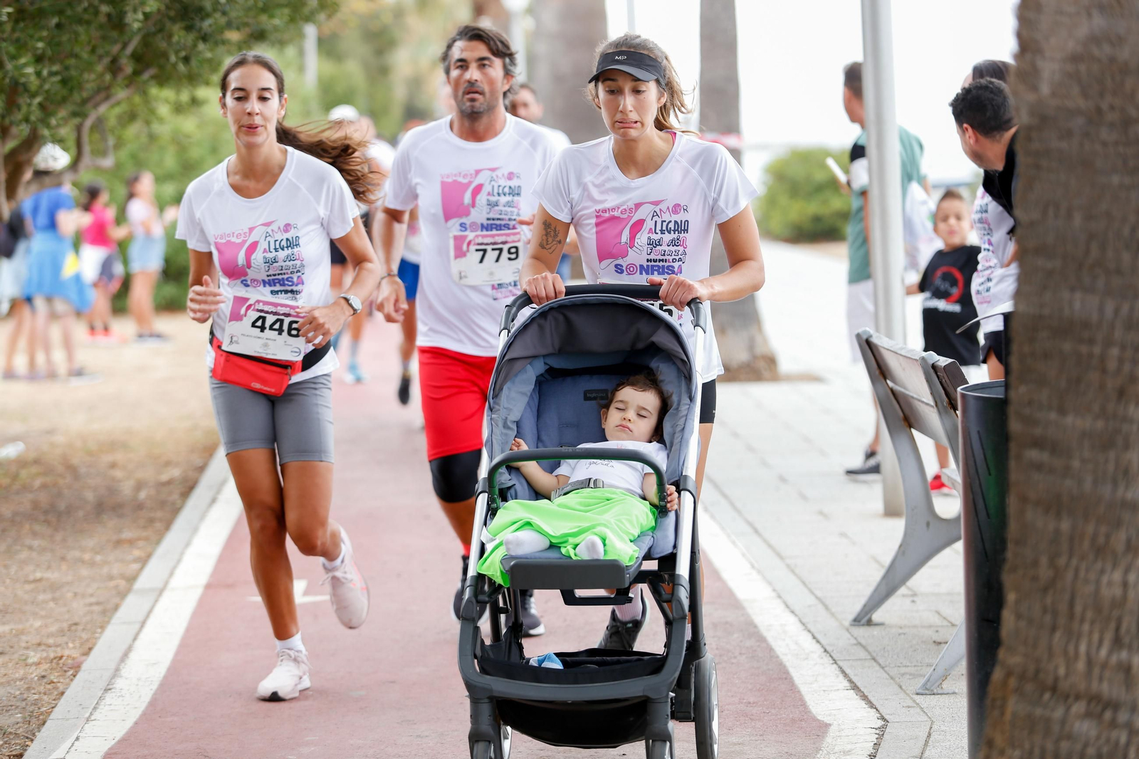 Las fotos de la VII Carrera Solidaria de Palmones