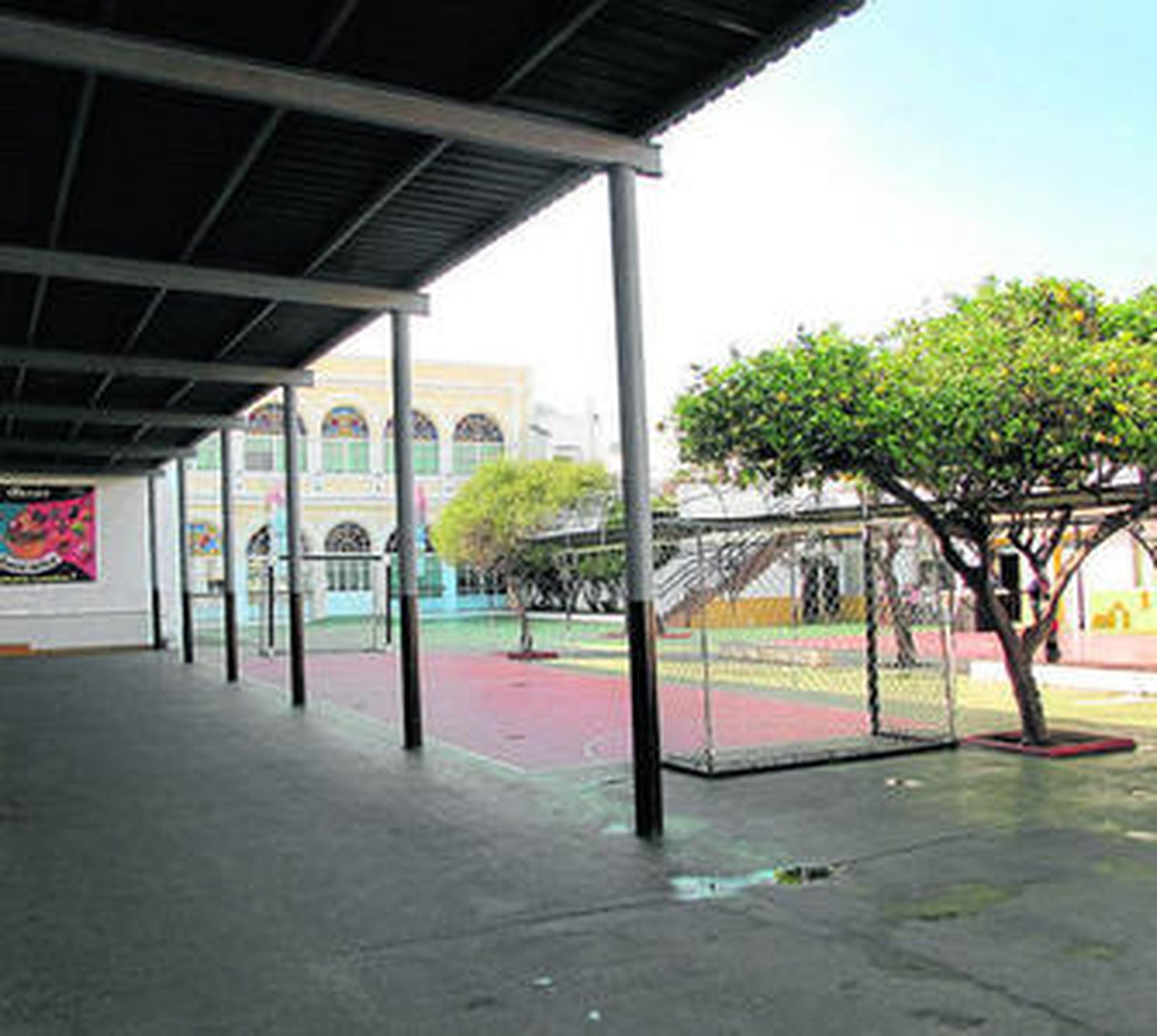 Interior del colegio Santo Ángel.