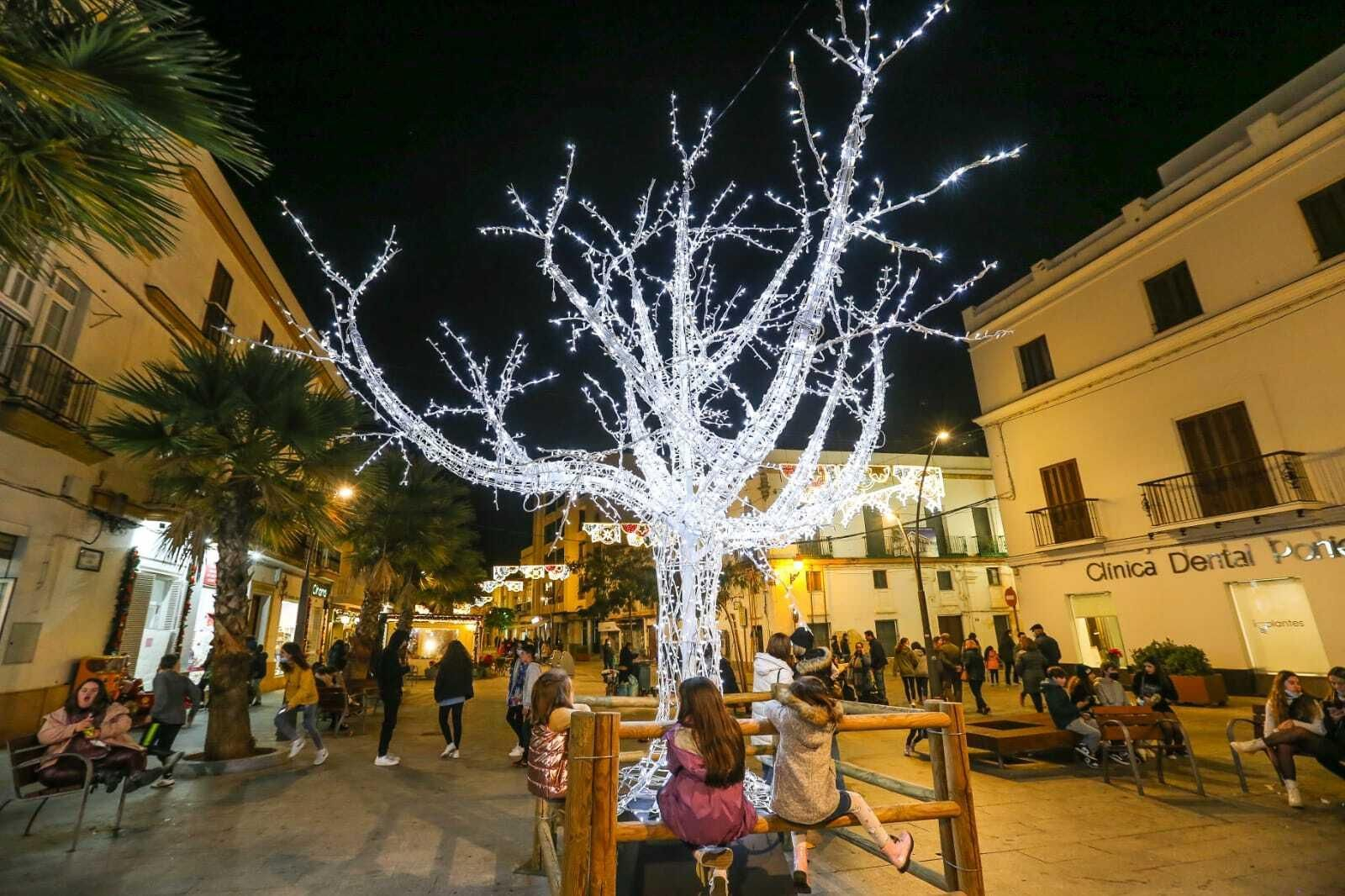 Alumbrado extraordinario de las fiestas en Chiclana