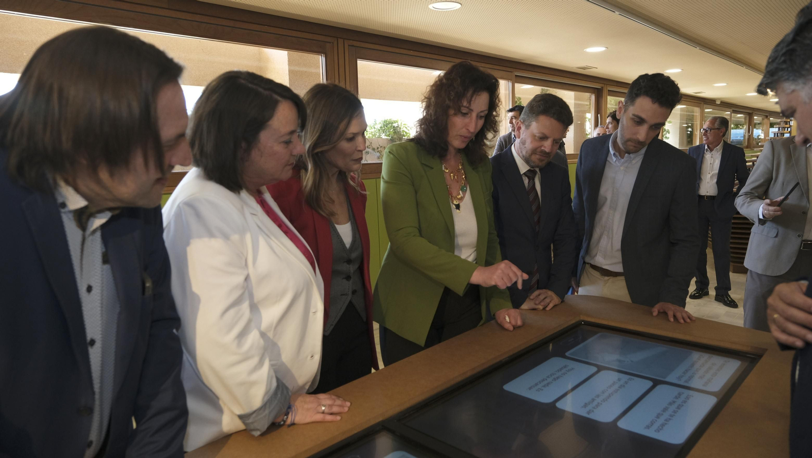 Imágenes del Barrio Andalusí en el Mesón Gitano, Almería