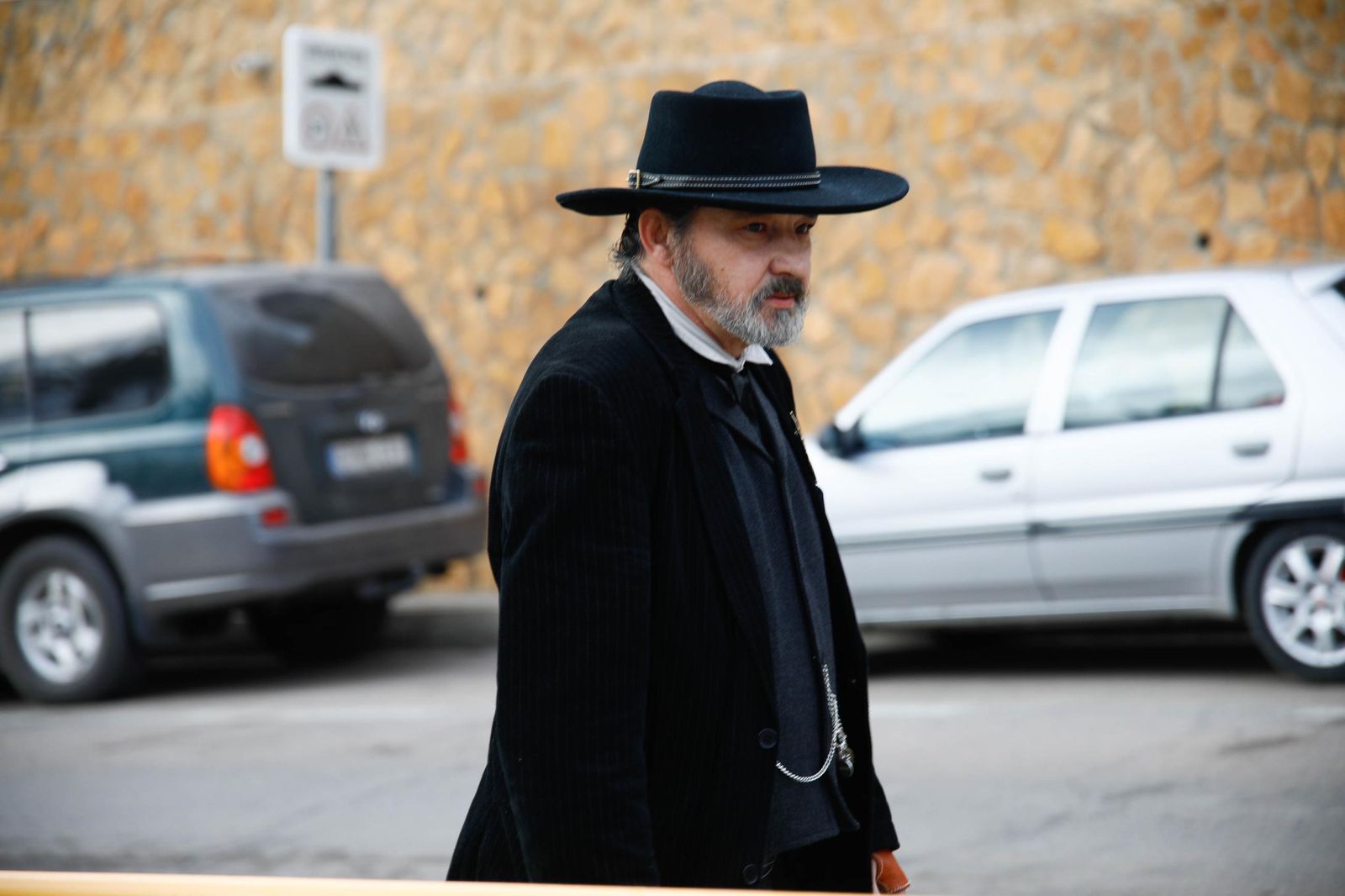 Descubrimiento de la silla del actor Fabio Testi en el Paseo de la Fama de Tabernas, en imágenes