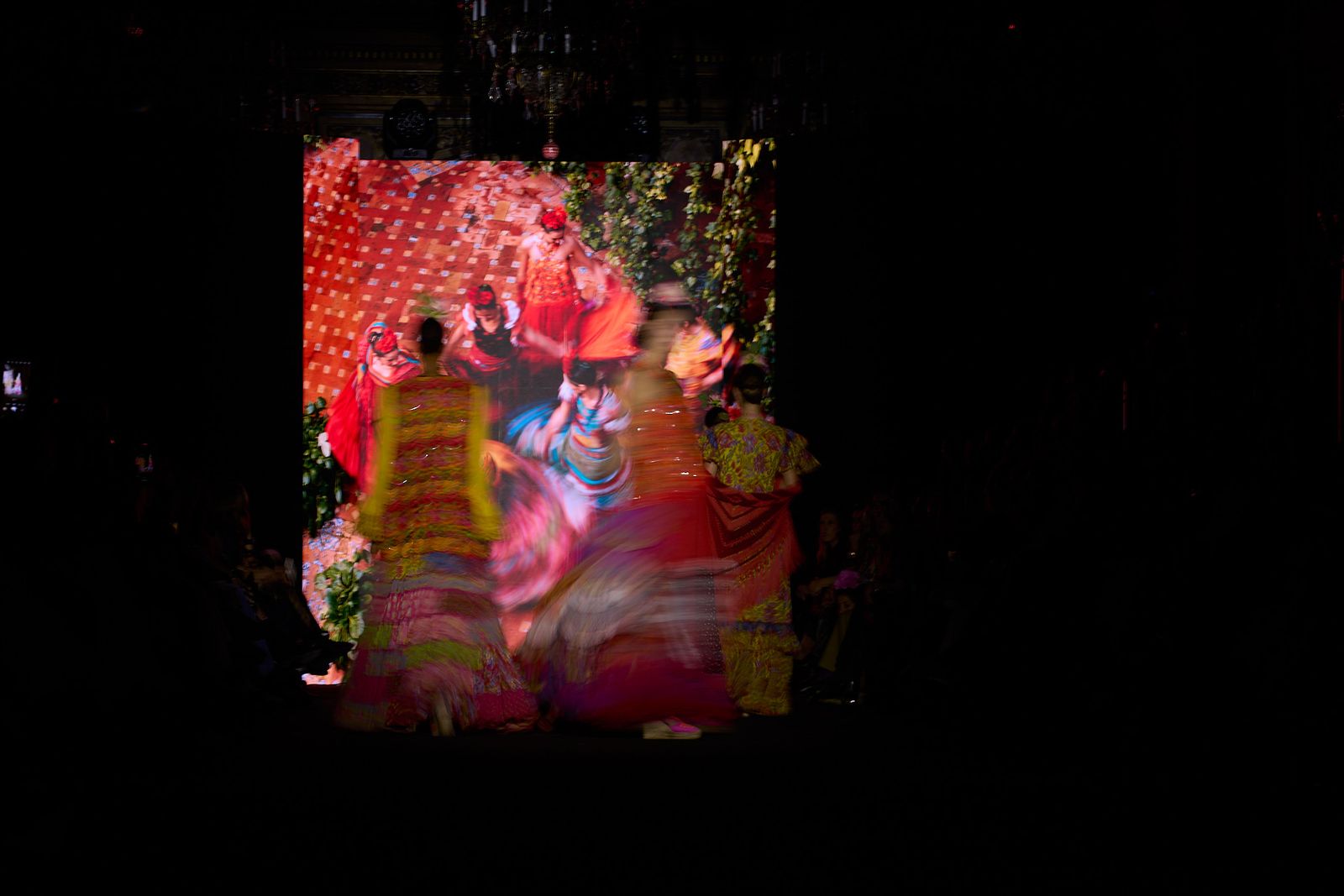 El desfile de flamenca Pol Núñez en We Love Flamenco 2026, todas las fotos