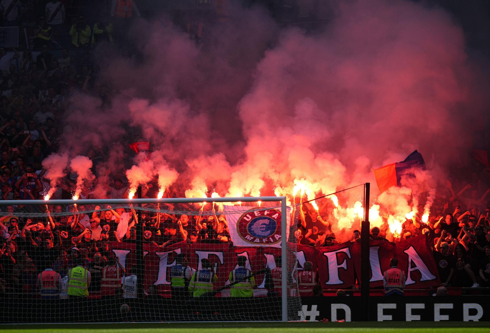 El título del Crystal Palace sobre el Liverpool, en imágenes (2-1)