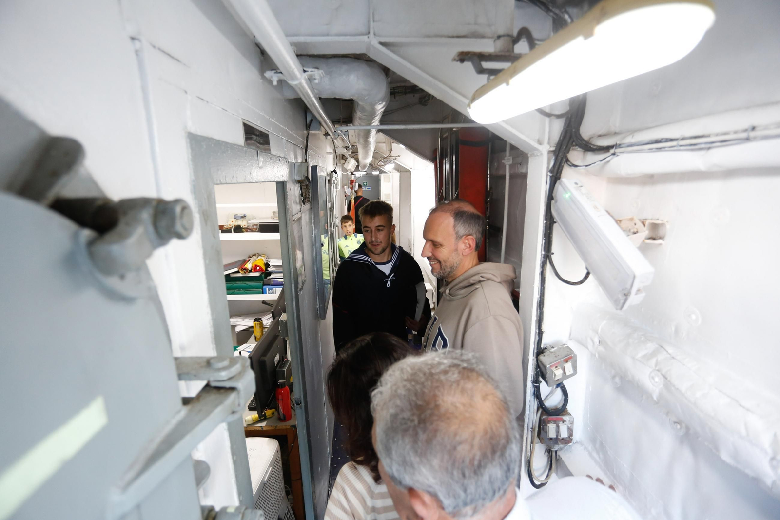 Fotos de la jornada de puertas abiertas del patrullero 'Vigía' en el Puerto de Algeciras