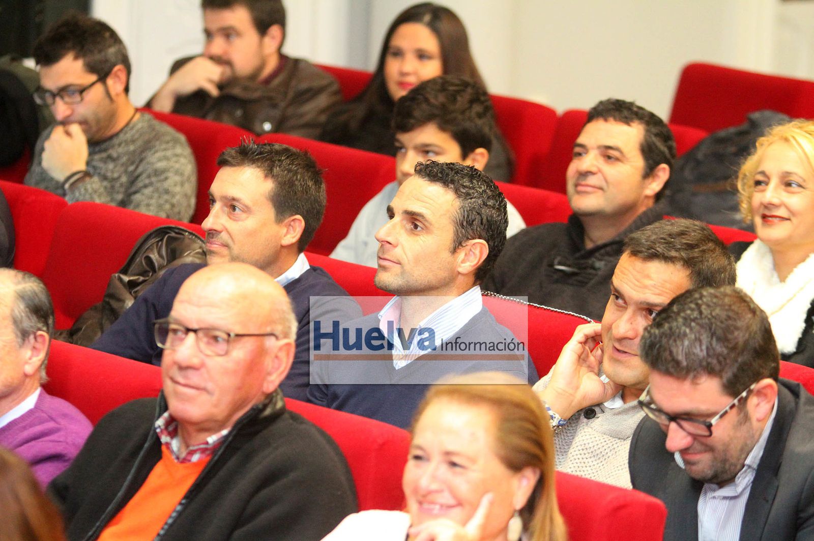 Imágenes de la presentación del libro de Juanma Garrido "No quiero verte llorar".