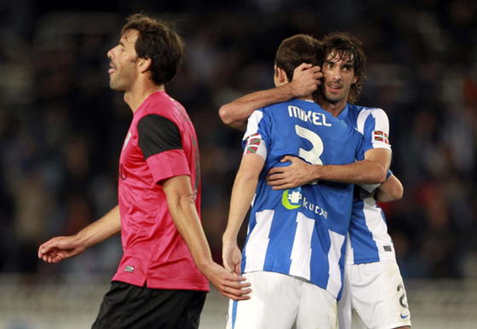 La Real Sociedad gana al Málaga tras una espectacular remontada (3-2)

Foto: Javier Etxezarreta / Efe