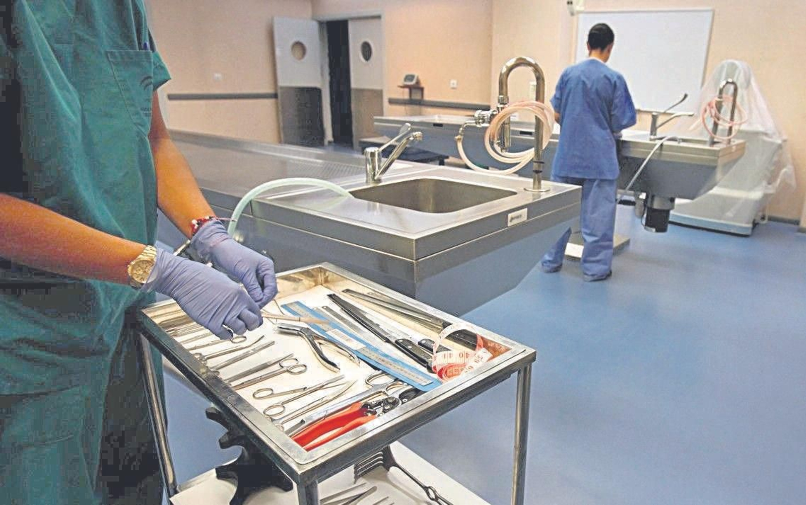 Sala de autopsias del Instituto de Medicina Legal de Sevilla