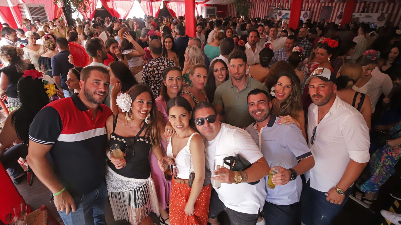 Fotos del Domingo por Sevillanas en la Feria Real de Algeciras